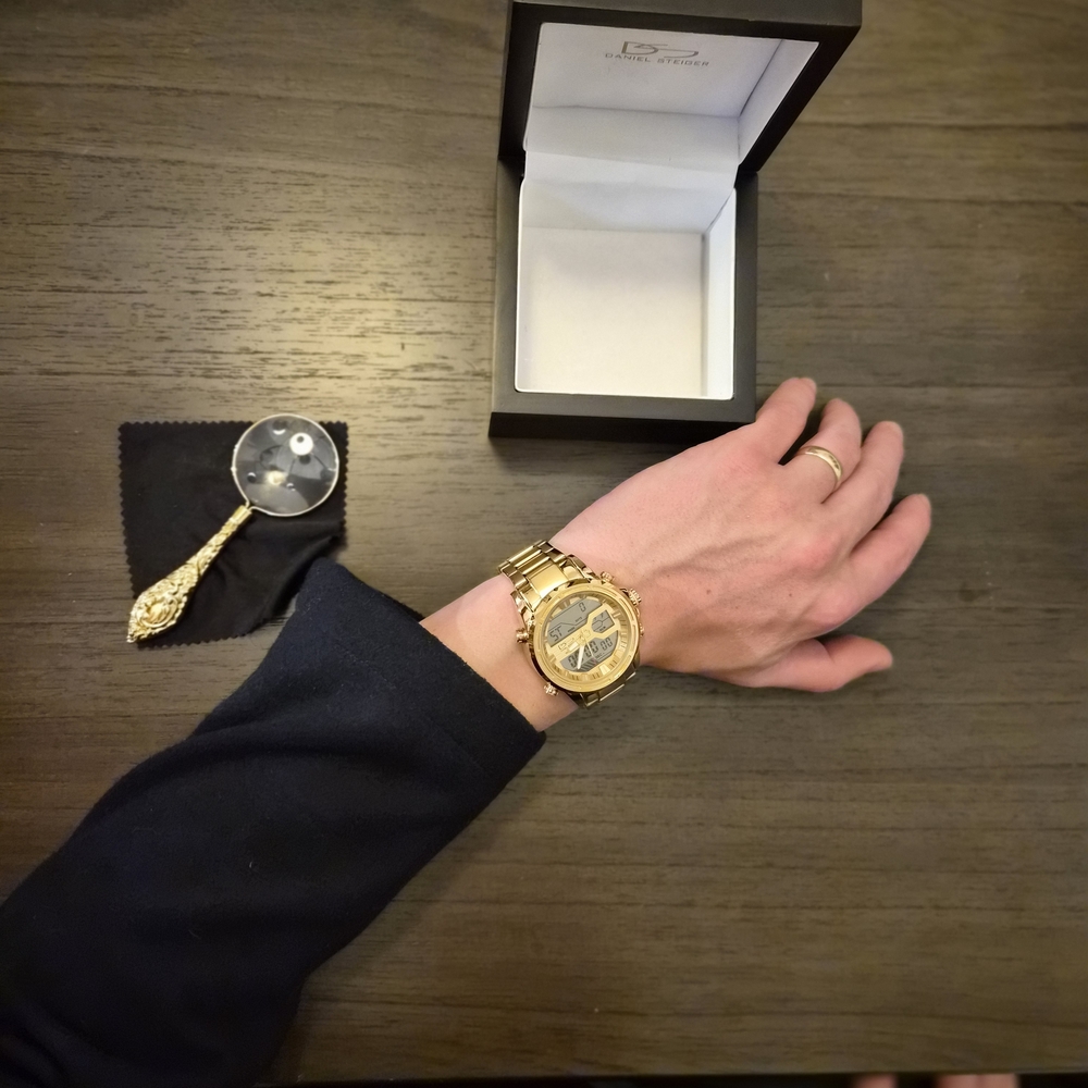 Gold Men's Daniel Steiger Watch